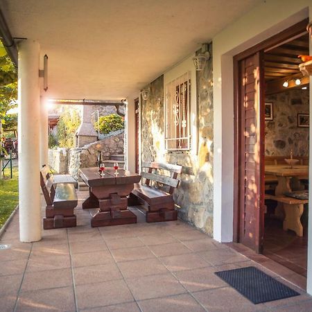 Vineyard Cottage Urban Mirna Exterior foto